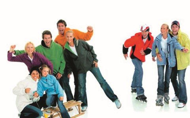 Sportbekleidung-Freizeitbekleidung-mit-Veredelung-Druck-Stick-Flock